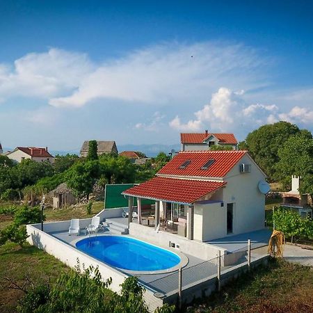 Villa Baras Garden - House With Pool Mirce エクステリア 写真